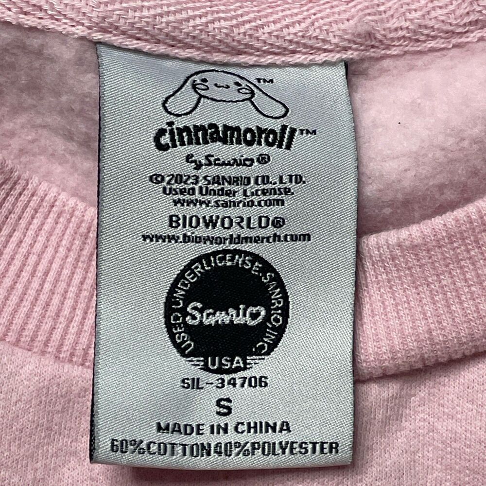 Women's S Bioworld Sanrio CIinnamoroll Pink Sweatshirt Hello Kitty - Picture 4 of 4